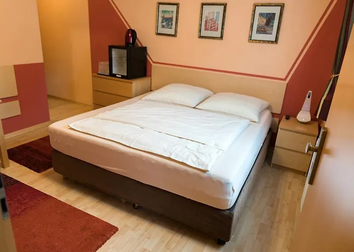 City Hotel Hilden 3* Hilden